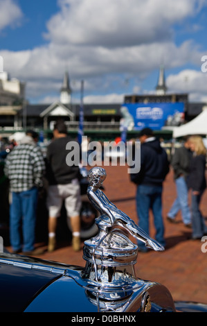 Packard Hood Ornament au 2012 Concours d'elégance à Churchill Downs à Louisville (Kentucky) Banque D'Images