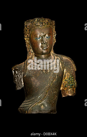 Bodhisattva Padmapani 8e siècle à partir de la Thaïlande Wat Chaiya Surat Thani célèbre Srivija bronze Musée National de Bangkok, Thaïlande Banque D'Images