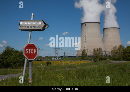 Centrale nucléaire de Belleville-SUR-LOIRE Indre-et-Loire (18) FRANCE Banque D'Images