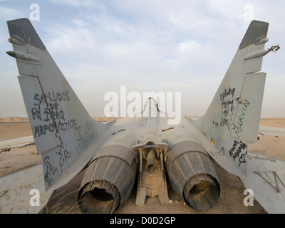 Sukhoi Su-27 FLANKER détruits à Al Taqaddum Air Base en Iraq's Al Anbar Province Banque D'Images