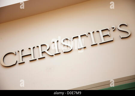 Londres, Royaume-Uni. Vendredi 23 novembre 2012. Maison de ventes aux enchères Christies signe. Banque D'Images