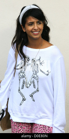 Konnie Huq arrive à 'The X Factor' studios avant ce soir's live show de Londres, Angleterre - 30.10.10 Banque D'Images