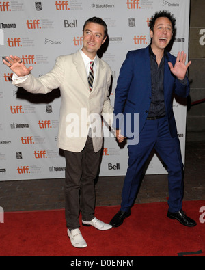 Sean Gunn et directeur James Gunn Le 35e Festival International du Film de Toronto - 'Super' première au théâtre Ryerson. Banque D'Images