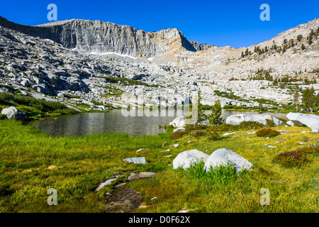 Des lacs, Sequoia National Park, California, USA Banque D'Images