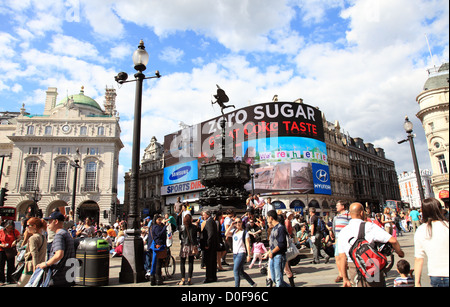 Picadilly Circus, Londres, Angleterre, Royaume-Uni Banque D'Images
