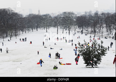 La luge dans le parc de Greenwich, Londres SE1 Banque D'Images