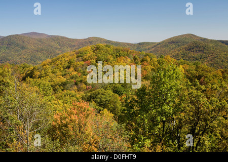 GA00027-00...GÉORGIE - voir de Blue Ridge oublier dans le Black Rock Mountain State Park, parc d'état le plus élevé en Géorgie. Banque D'Images