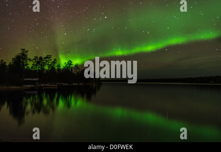 Northern Light ou Aurore Boréale Nellim près du lac Inari Laponie Finlande Banque D'Images