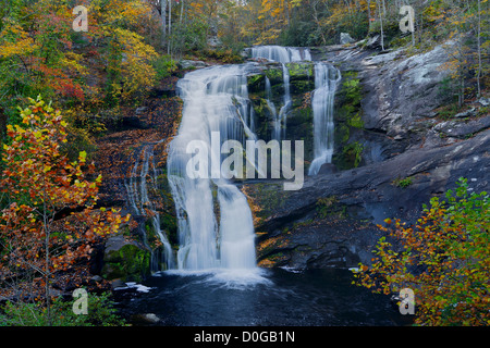 Bald River Falls à Tellico Plains, TN USA. Photo par Darrell Young. Banque D'Images