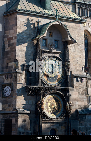 Prague - L'ancien Hôtel de Ville, horloge astronomique, l'Orloj Banque D'Images