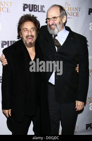 Al Pacino et Daniel Sullivan Opening Night after party fête de la production de Broadway Théâtre Public 'le marchand Banque D'Images