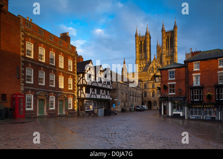 La zone historique de Bailgate et Cathédrale de Lincoln. Banque D'Images