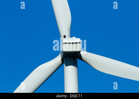 Moulin à Vent moderne ou éolienne vue rapprochée Banque D'Images