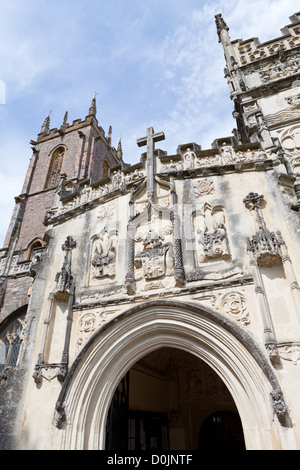 Tiverton, UK : Détail de l'église paroissiale de Saint Pierre. La première église en pierre sur ce site a été consacrée en 1073. Banque D'Images