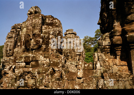 La photographie de voyage - Le Bayon d'Angkor Thom historique aux Temples d'Angkor à Siem Reap Cambodge en Indochine Asie du Sud-Est Extrême-Orient. Histoire Banque D'Images