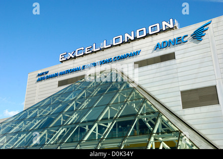 L'extérieur de l'ExCeL London Conference and Exhibition Centre. Banque D'Images