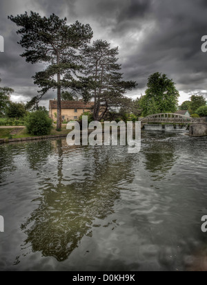 Morsure de l'appât le long de la rivière Cam. Banque D'Images