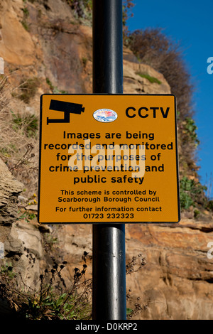 Gros plan de la signalisation d'avertissement de CCTV England UK United Royaume GB Grande-Bretagne Banque D'Images