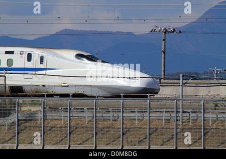 Le Tokaido Shinkansen Série N700 Le Japon Banque D'Images