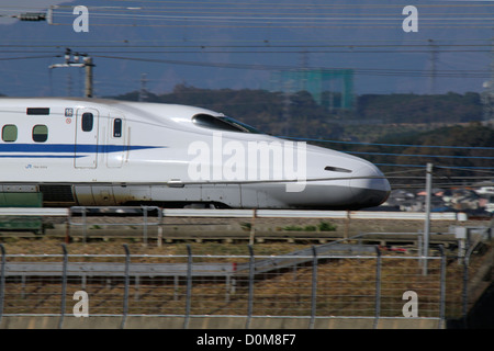 Le Tokaido Shinkansen Série N700 Le Japon Banque D'Images