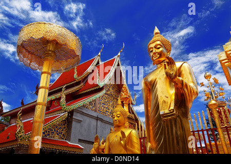 Wat Phra That Doi Suthep est une importante destination touristique de Chiang Mai, Thaïlande. Banque D'Images