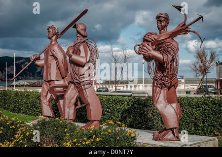 Monument à la mémoire des pêcheurs Laredo, Cantabrie, Espagne, Europe Banque D'Images