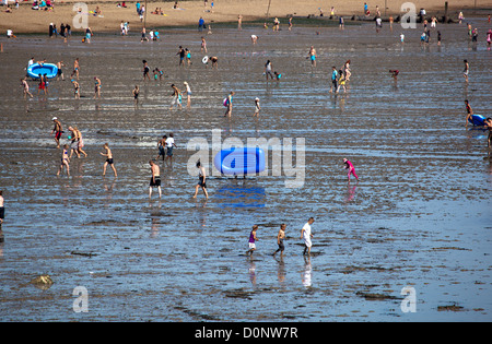 Marée basse sur la plage à Southend on Sea Banque D'Images