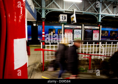 Bienvenue dans les lacs -gare Transpennine Oxenholme Banque D'Images