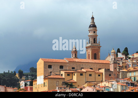 Église Saint-Michel à Menton. D'azur Banque D'Images