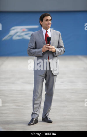 28 novembre 2012 - Los Angeles, Californie, États-Unis - MARK FIELDS Vice-président exécutif et président des Amériques pour Ford Motor Company. Les discussions au cours de la Auto Show de Los Angeles, Californie. (Crédit Image : © Karl Polverino/ZUMAPRESS.com) Banque D'Images