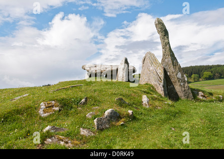 L'Écosse, environs Creetown, Cairn II Sainte sépulture néolithique, chambré cairn Banque D'Images