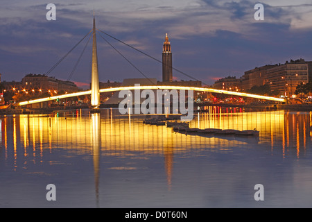 Bassin du Commerce, Le Havre, Normandie, France, Europe, nuit, canal, pont Banque D'Images