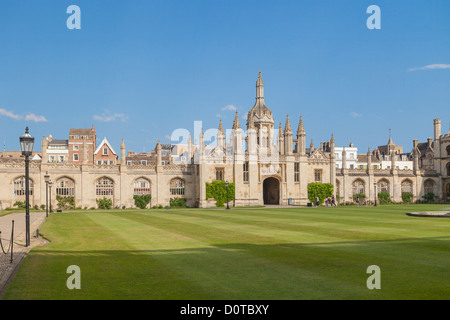 King's College d'entrée du point de vue de l'avant cour, Cambridge, Angleterre Banque D'Images