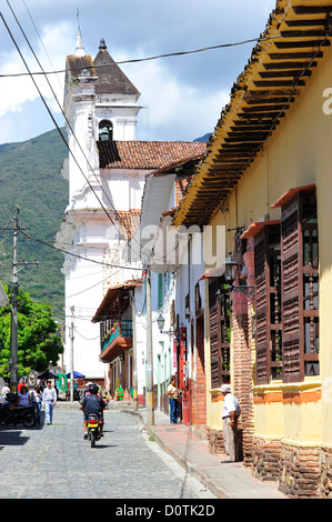 Ville coloniale, pierre, galets, Street, Santa Fe de Antioquia, Colombie, Amérique du Sud Banque D'Images
