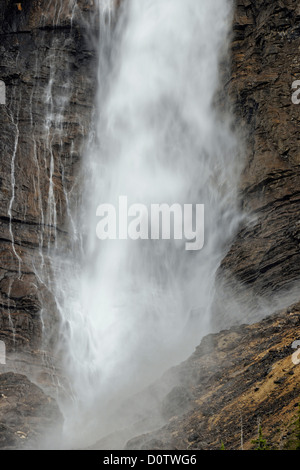 Takkakaw Falls, 2e plus haute de l'ouest du Canada, le parc national Yoho, Colombie-Britannique, Canada Banque D'Images