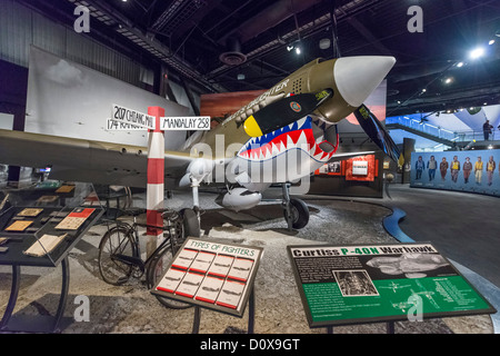 Curtiss P-40N Warhawk, la Deuxième Guerre mondiale, Galerie, Musée de l'aviation, Seattle, Washington, USA Banque D'Images