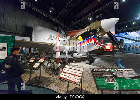 Curtiss P-40N Warhawk, la Deuxième Guerre mondiale, Galerie, Musée de l'aviation, Seattle, Washington, USA Banque D'Images