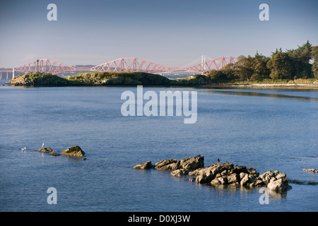 Avis de Downing Dalgety Bay Point , avec le Forth Bridges dans l'arrière-plan. Banque D'Images