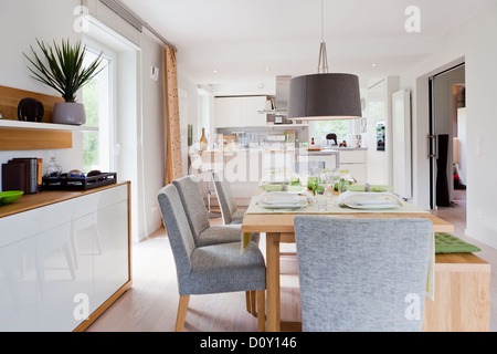 Intérieur de maison moderne cuisine Banque D'Images