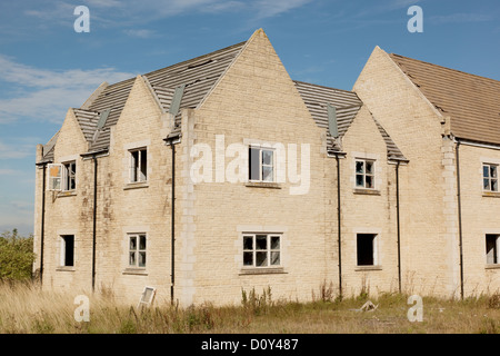 Développement de logements abandonnés, Cotswolds, en Angleterre Banque D'Images