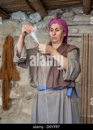 Traditionnel palestinien de Nazareth, Village weaver Banque D'Images