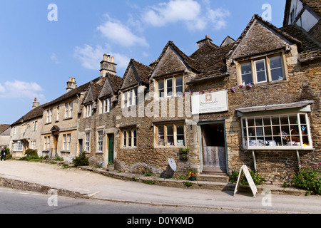 Maisons de village de Lacock, Wiltshire, Angleterre Banque D'Images