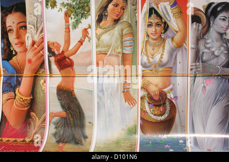 Photos de pin-ups, y compris célèbre l'actrice indienne et ancienne Miss Monde Aishwarya Rai (à gauche). Banque D'Images
