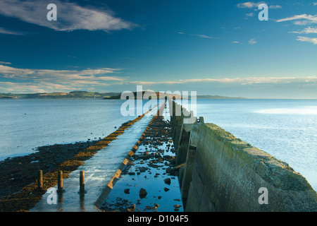 Cramond Island et Cramond Causeway, Cramond estran, Lothian Banque D'Images