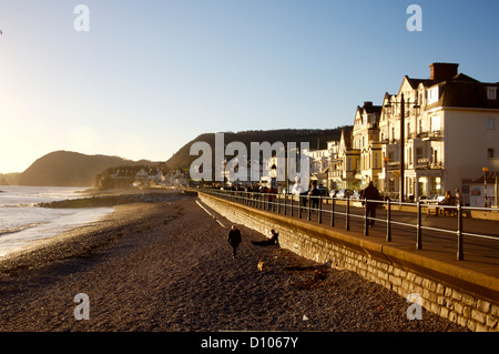 Front de Sidmouth, Devon, Angleterre, à l'ouest Banque D'Images