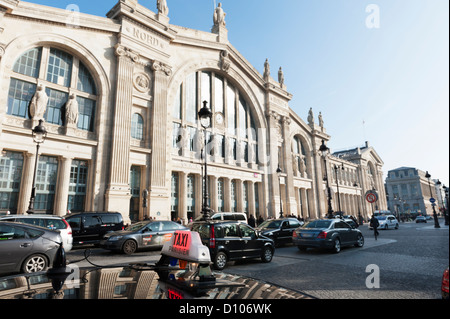 Paris, France : le taxi à la Gare du Nord (gare) Banque D'Images
