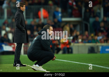 Tito Vilanova coach (FC Barcelone), Marcelo Bielsa coach (Athletic Club de Bilbao), au cours de la Liga match de football entre le FC Barcelone et l'Athletic Bilbao, au Camp Nou à Barcelone, Espagne, Samedi, Décembre. 1, 2012. Foto : S.Lau Banque D'Images