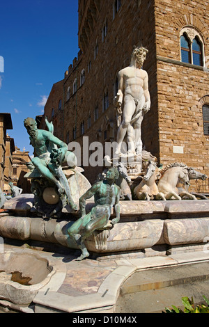 La fontaine de Neptune par Bartolomeo Ammannati (1575), la Piazza della Signoria à Florence, Italie, Banque D'Images