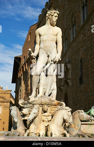 La fontaine de Neptune par Bartolomeo Ammannati (1575), la Piazza della Signoria à Florence, Italie, Banque D'Images