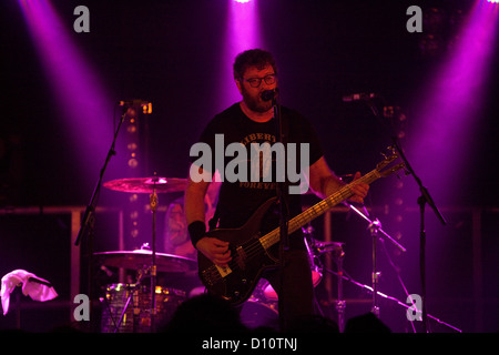 L'exécution de Red Fang à toutes les parties de demain le 1er décembre 2012,Camber Sands, Seigle Sussex, Angleterre. Banque D'Images